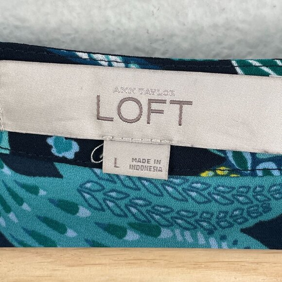 Ann Taylor Loft Womens Large Bird Peacock Print Blouse Long Sleeve Shirt Top - Picture 2 of 9